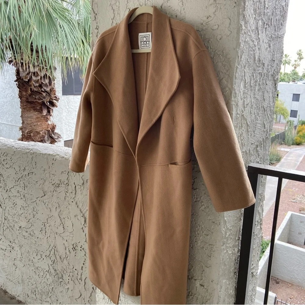 Flawed Gem Toteme Signature wool cashmere blend coat in Camel, womens small - Picture 5 of 16